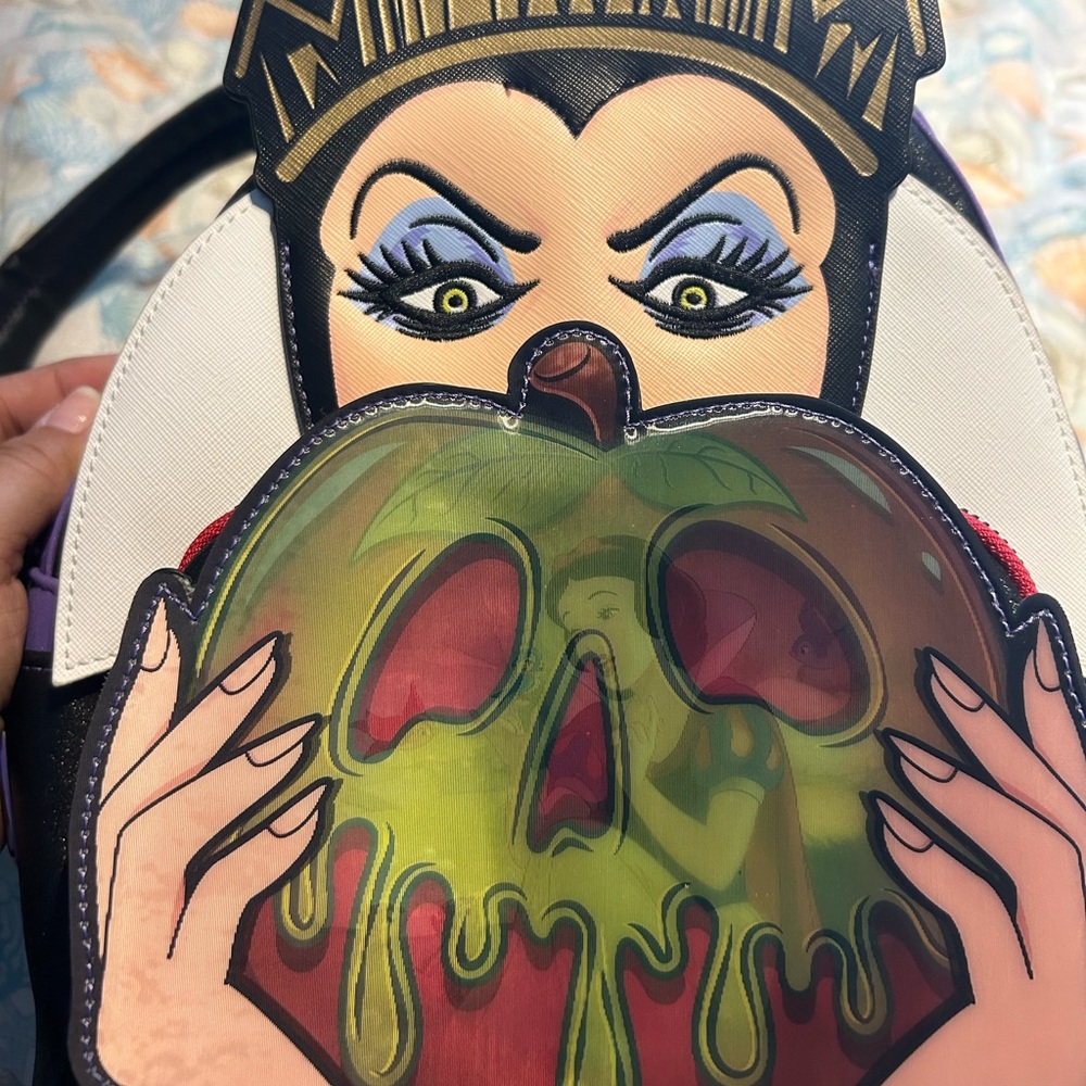Loungfly bag